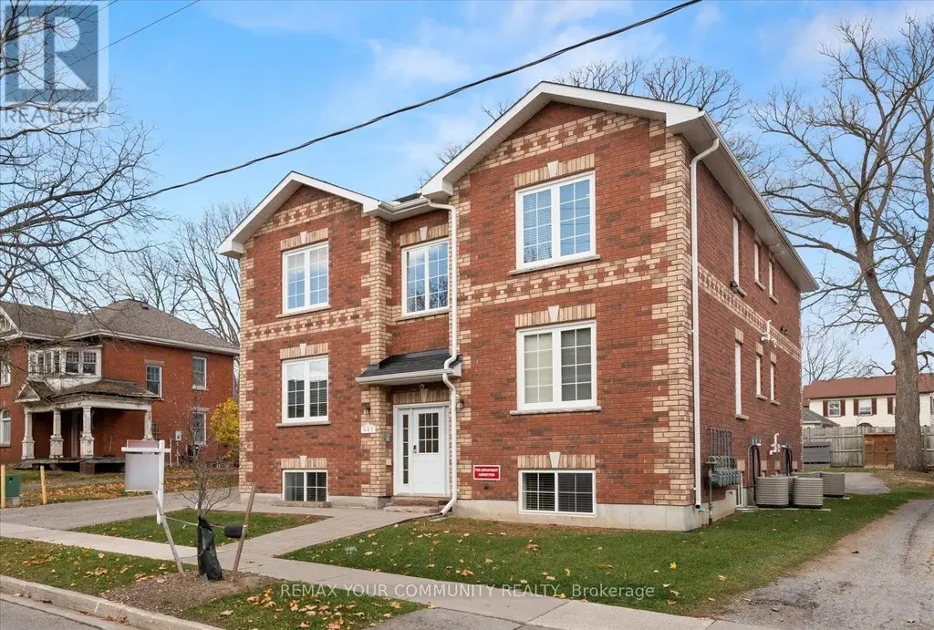 # 1 - 443 Timothy Street, Newmarket (Central Newmarket)